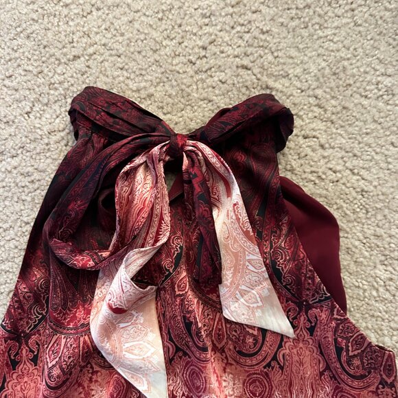 Women's White House Black Market M size red, black, cream & Burgundy sleeveless - Picture 3 of 10